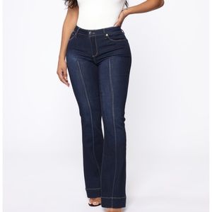 Fashion Nova karlie high rise jeans 🌟